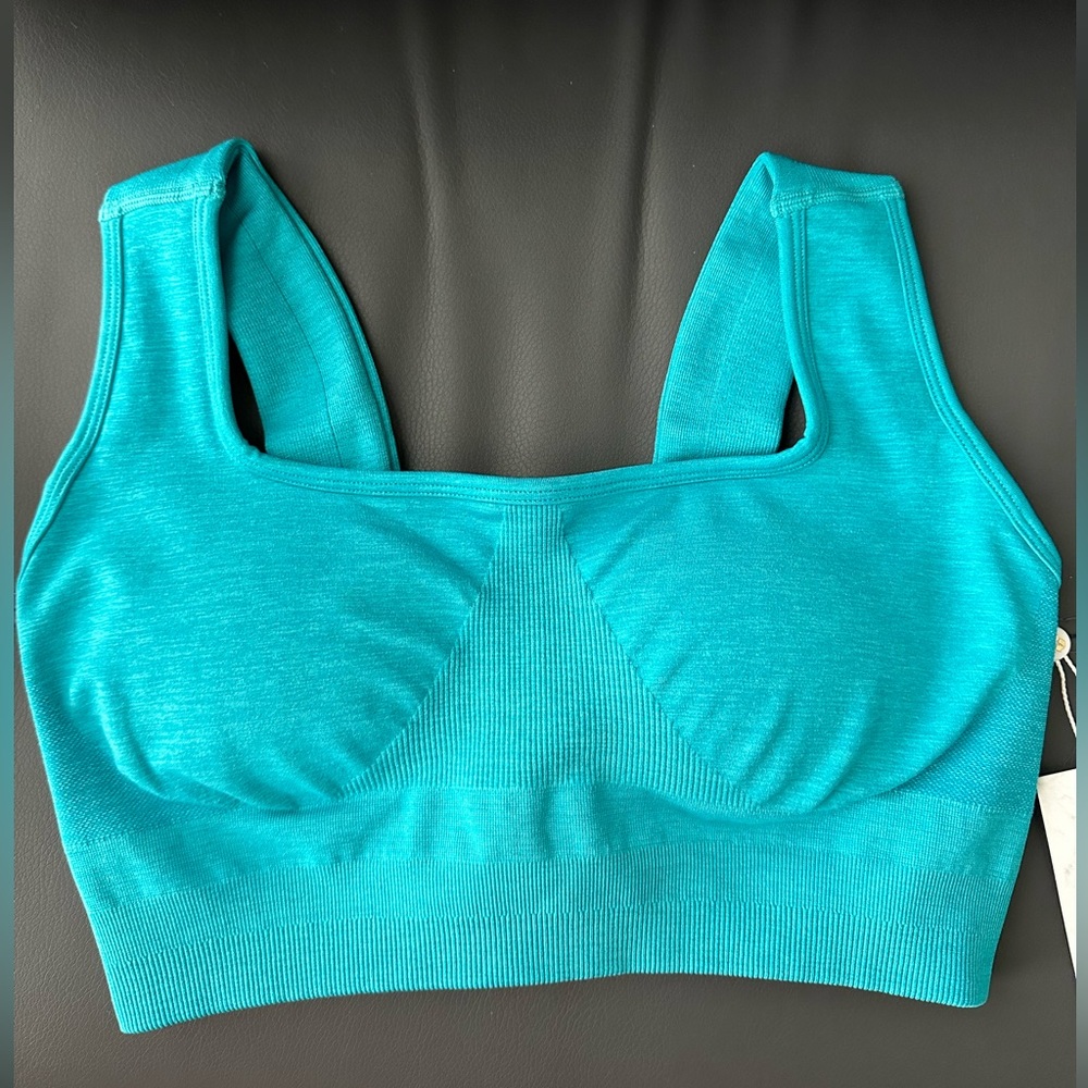 BuffBunny Synergy Seamless Sports in Aqua Dream - Size L